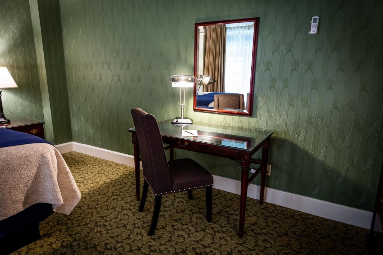 The Hotel Paisano Marfa Ngoại thất bức ảnh
